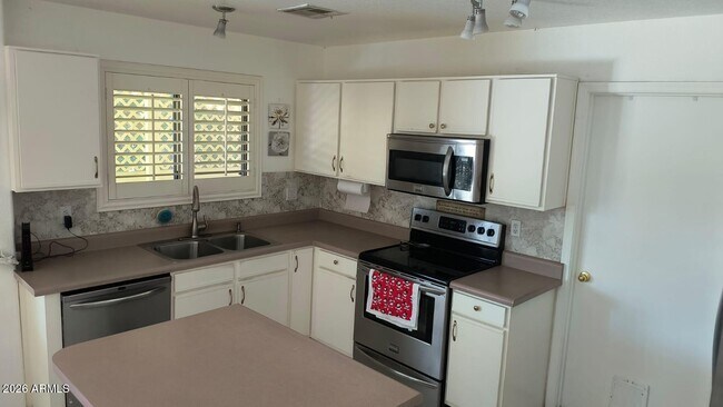 Photo - 18170 N 89th Ln