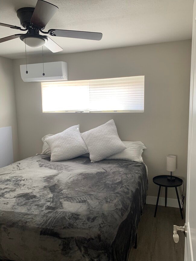 Photo - 505 Marble Ave NW