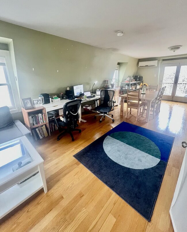 Photo - 30 Mount Vernon St Unit #3