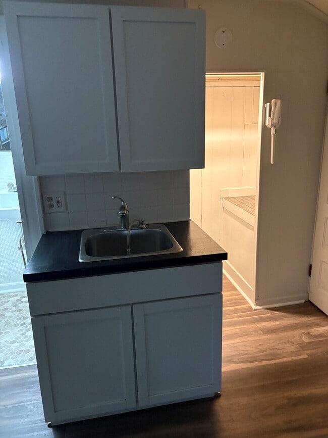 Photo - Walk to Downtown Birmingham - Studio Apartment