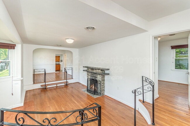 Photo - 1700 14th St S