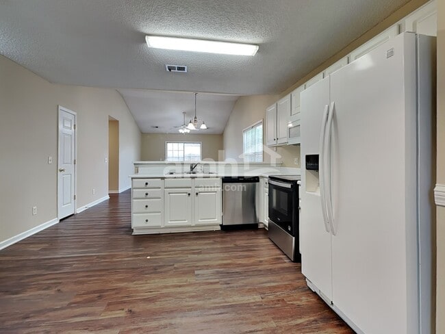 Photo - 5 Stemson Way