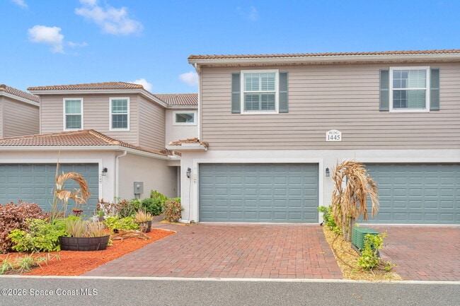 Photo - 1445 Isabella Dr