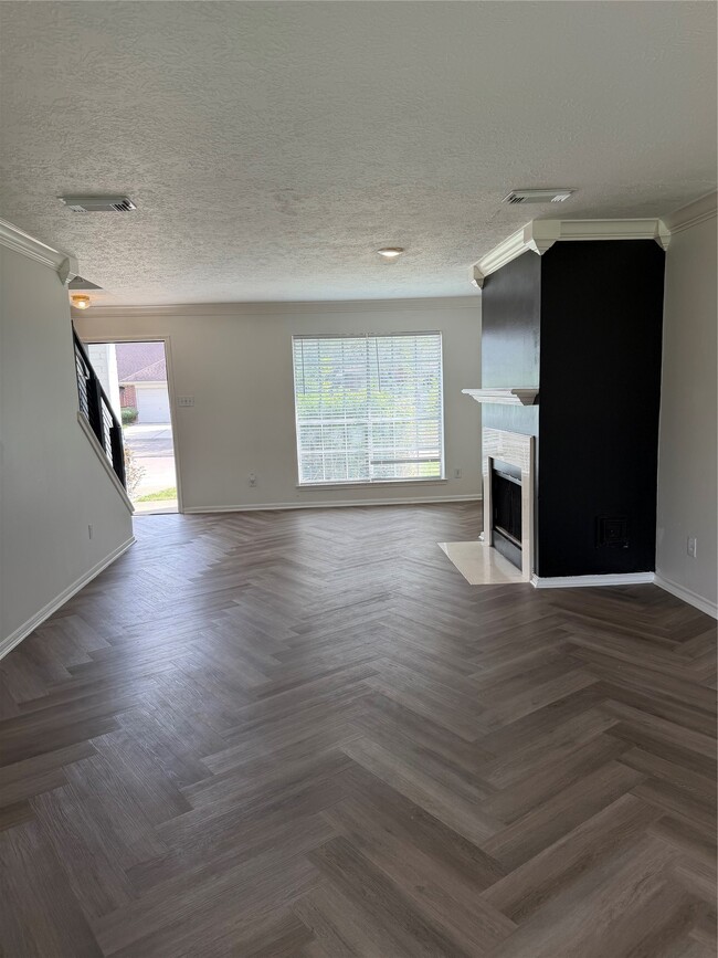 Photo - 13714 Firerock Dr