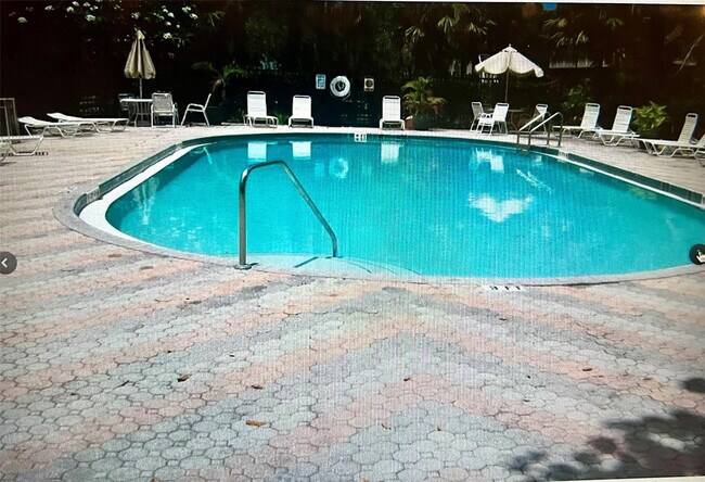 Photo - 5150 NE 6th Ave Unit 130