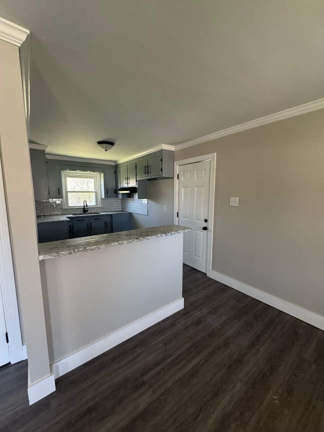 Photo - 501 S Dennis St