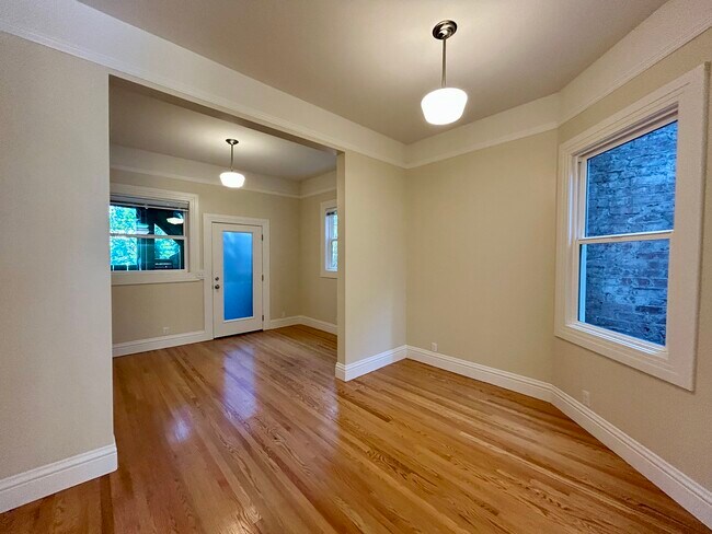 Photo - 3220 23rd St