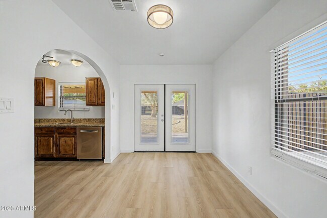 Photo - 156 W Highland Ave