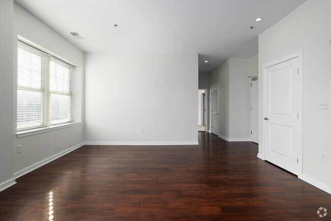 A10 - Sala de estar - Residences at Forest Park