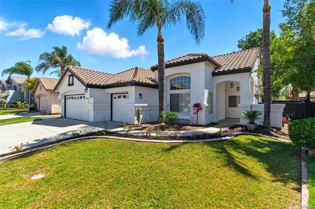 Building Photo - 1272 Avenida Roundelay