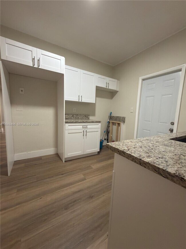 Photo - 103 NW 35th St