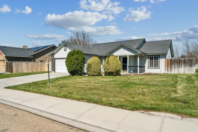 Photo - 8210 Waterside Ave