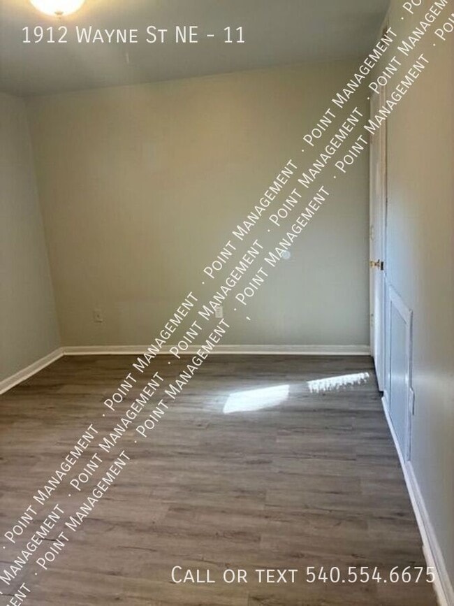 Photo - 1912 Wayne St NE Unidad 11