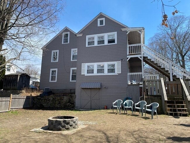 Photo - 48 Pleasant St Unit 2