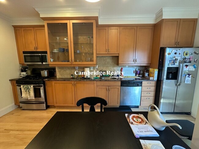 Photo - 268 River St Unidad 6B