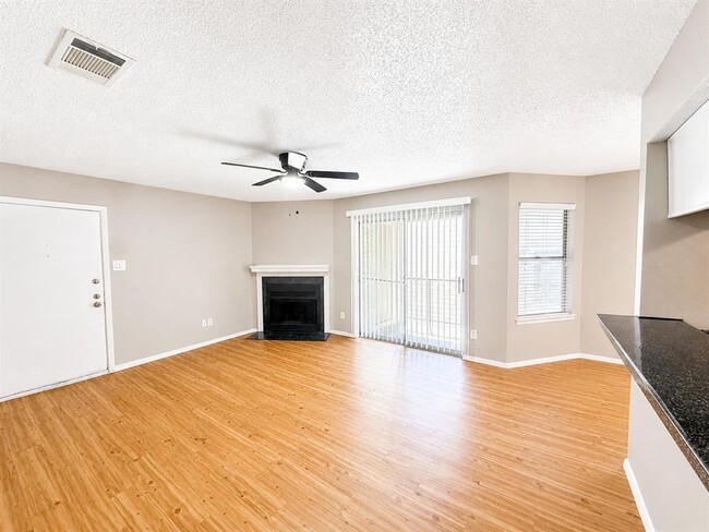 Photo - 10507 Mellow Ln Unidad 9203