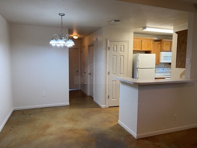 Photo - 1400 Powder River Dr