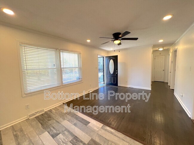 Photo - 2607 Dantrey Pl