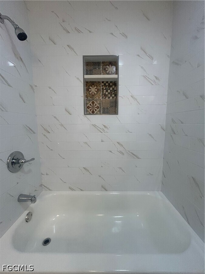 Photo - 2875 Winkler Ave Unit 511