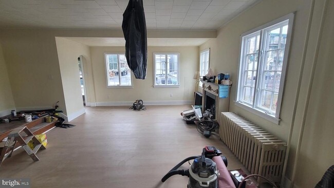 Photo - 123 S 5th St