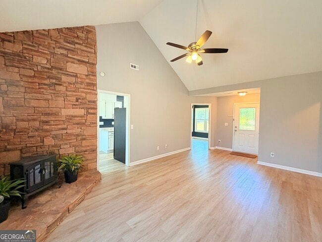 Photo - 542 Bar J Rd