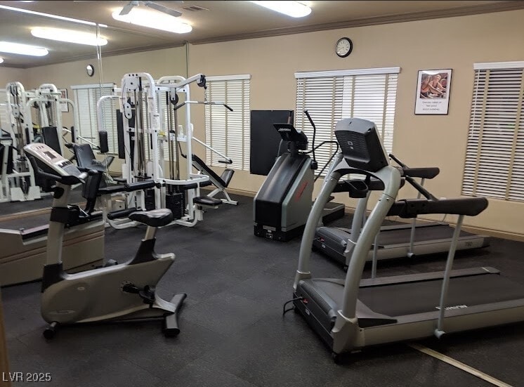 Photo - 1150 N Buffalo Dr Unit 1039