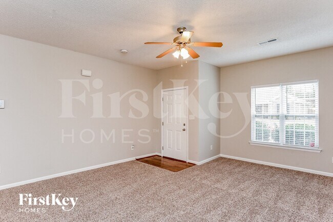 Photo - 620 Prickly Pear Dr