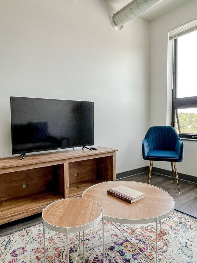 1261 8th St Unit SI ID1534867P