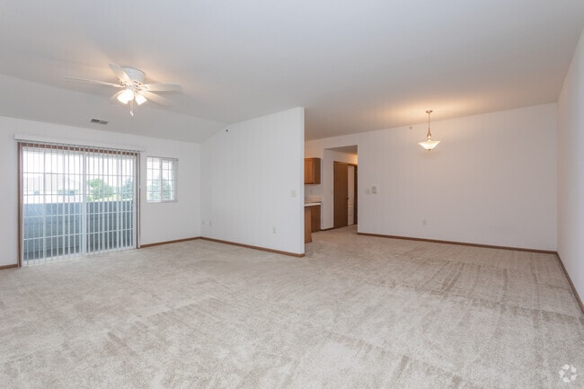 Regal Pointe Apartments