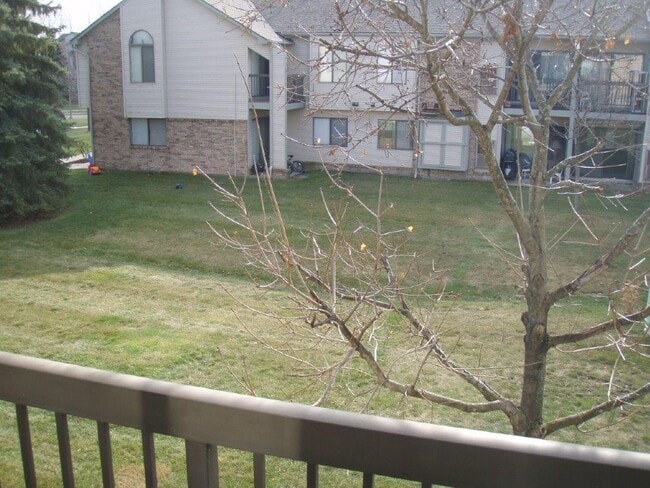 Photo - 42766 Lilley Pointe Dr Unit 42766