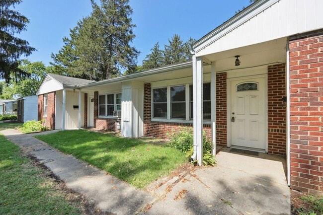 1614 W Union St Unit B