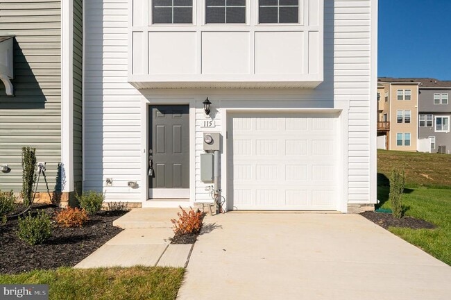 Photo - 115 Tuxford Rd