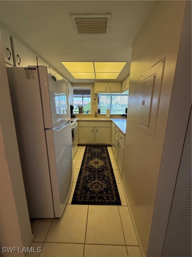 Photo - 5590 Trailwinds Dr Unidad 421