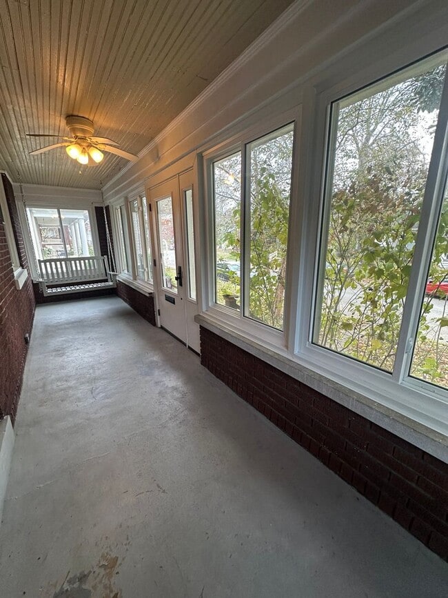 Photo - Gorgeous Renovated Highlands Bungalow – Available for Rent!