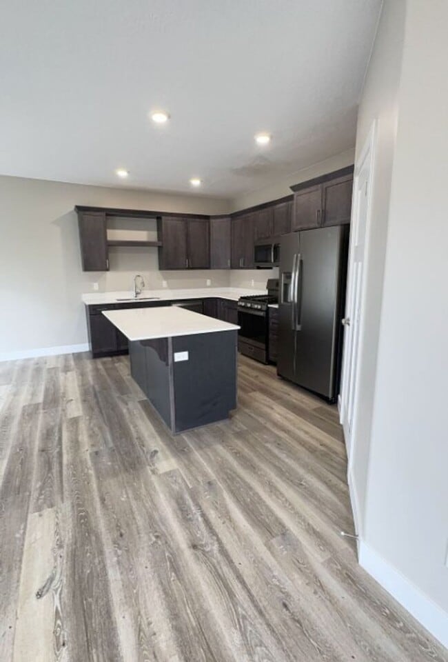 Photo - 3129 W 1650 N