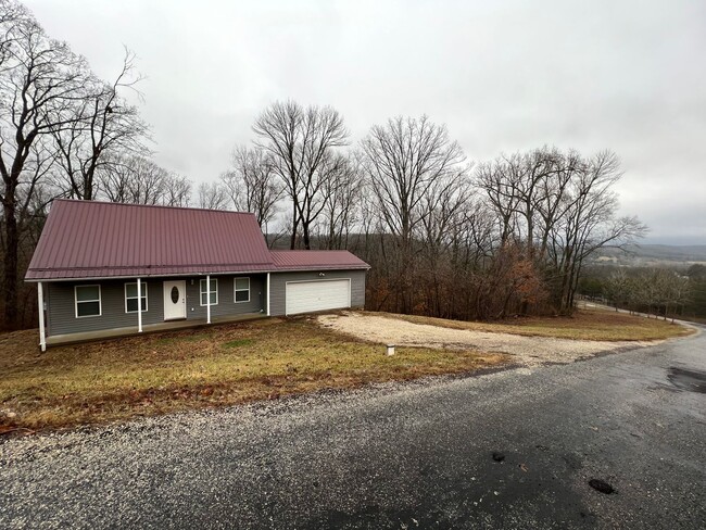 Photo - Beautiful Home on 5 Acres just north of Wa... Unit 11429 High Plains