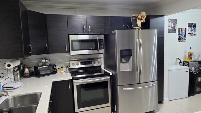 Photo - 5140 SW 40th Ave Unit 26C