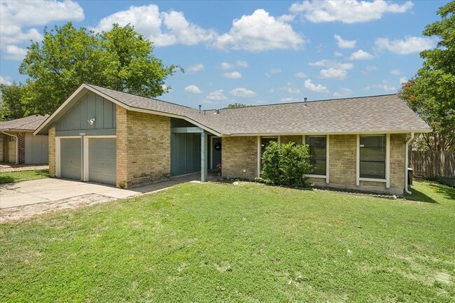Photo - 10010 Faylin Dr