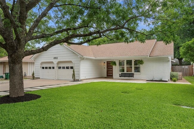 Photo - 4902 Pelham Dr