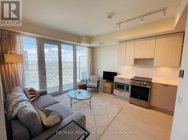 Photo - 3900 Confederation Pkwy Unit 3407