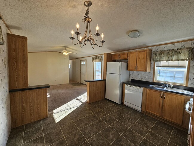 Photo - 45 Sunnyfield Dr