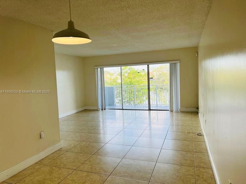 Photo - 9359 Fontainebleau Blvd