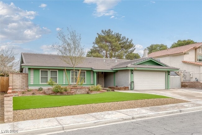 Photo - 2340 Richard Dr