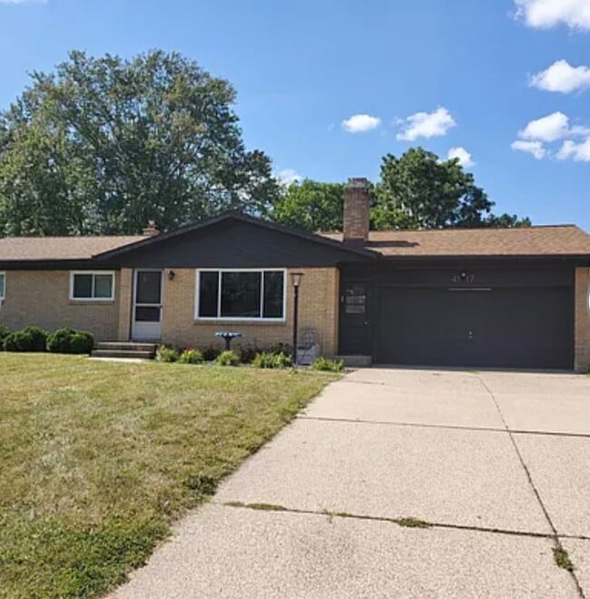 Building Photo - 3 bedroom Kentwood Home for Rent