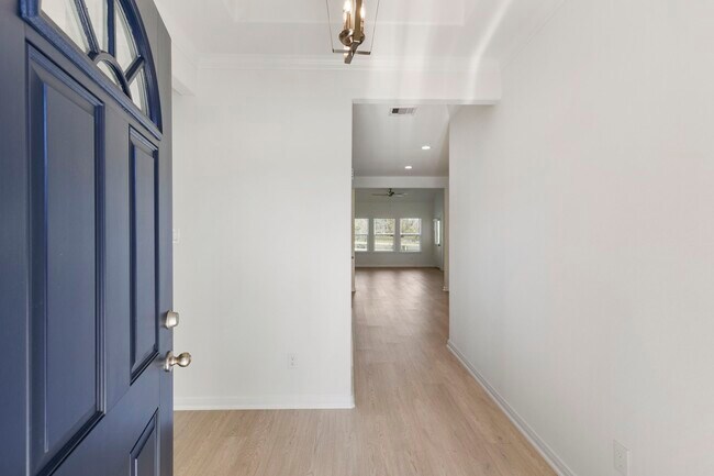 Photo - 11828 Whirlaway Dr