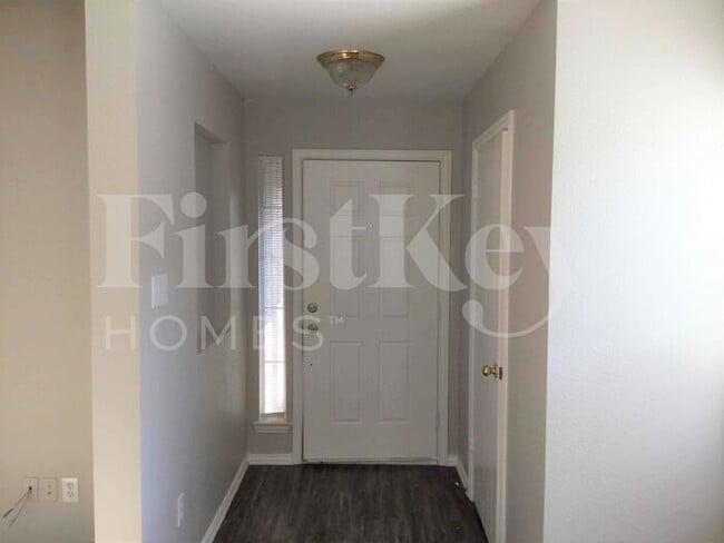 Photo - 1012 Port Mansfield Dr