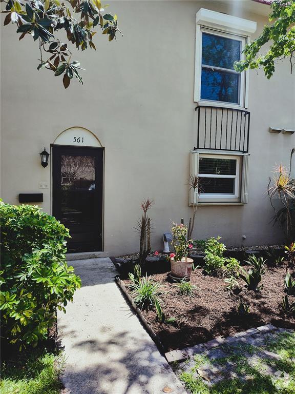 Building Photo - 2700 Bayshore Blvd Rental