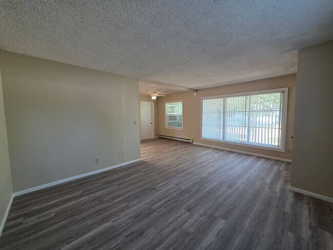 Photo - Charming 3 bedroom 2 bath