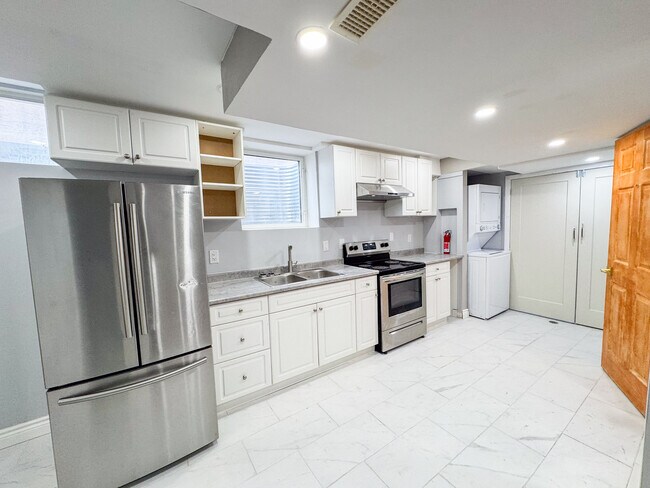 Photo - 12 New Haven Gate Unit 2 Basement Apartment