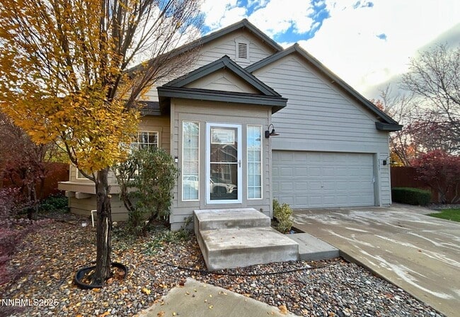 Building Photo - 5353 Desert Peach Dr